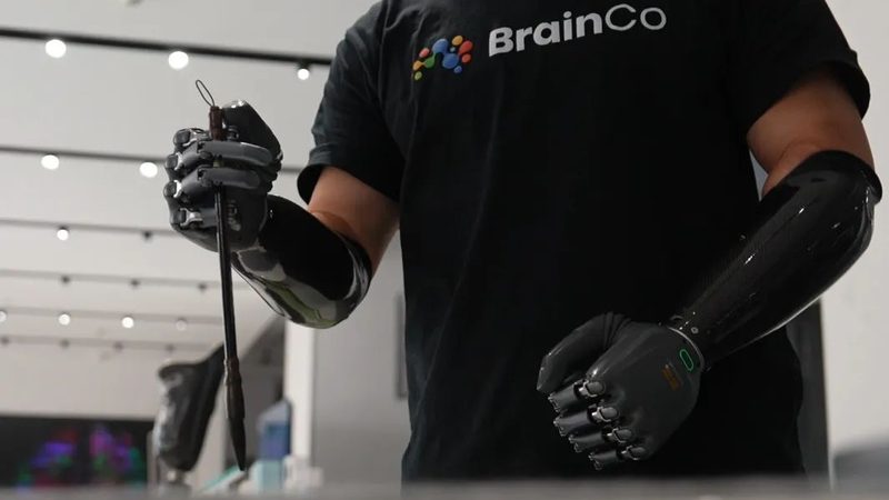 企业智慧解决方案：资质要求解析与关键考量